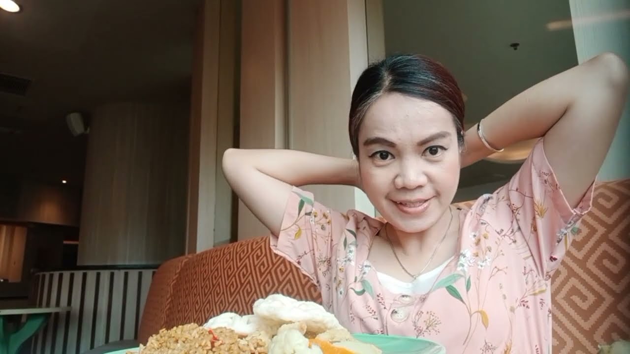 BREAKFAST DI HOTEL HARRIS BANDUNG. BANYAK PILIHAN & ENAK2 😍