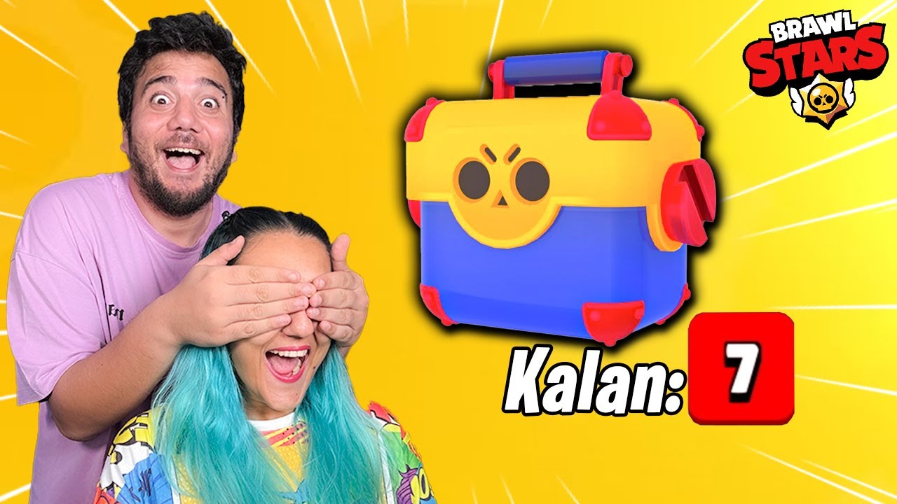 (AĞLADI! ) KIZ ARKADAŞIMA MEGA KUTU AÇTIM! İLK EFSANEVİSİNİ ALDI! FULLEDİM! BRAWL STARS ÖĞRETİYORUM