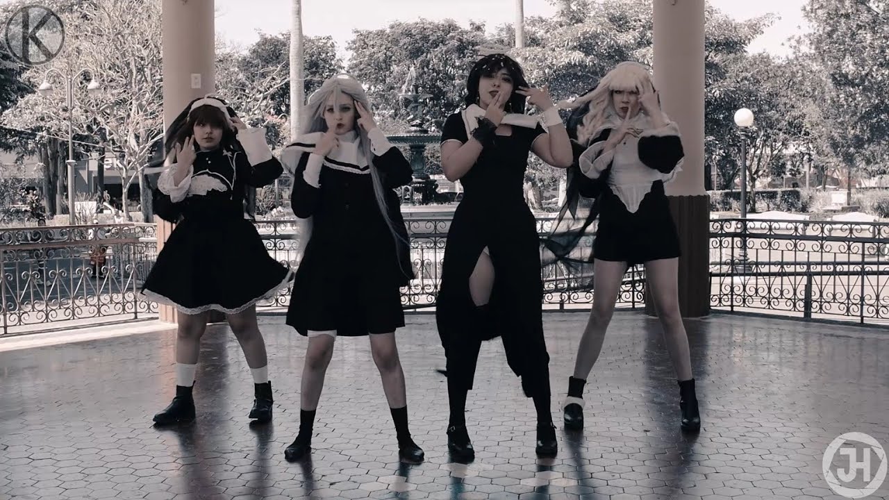 God-Ish 神っぽいな Dance Cover por el grupo Grua Sekai Cos