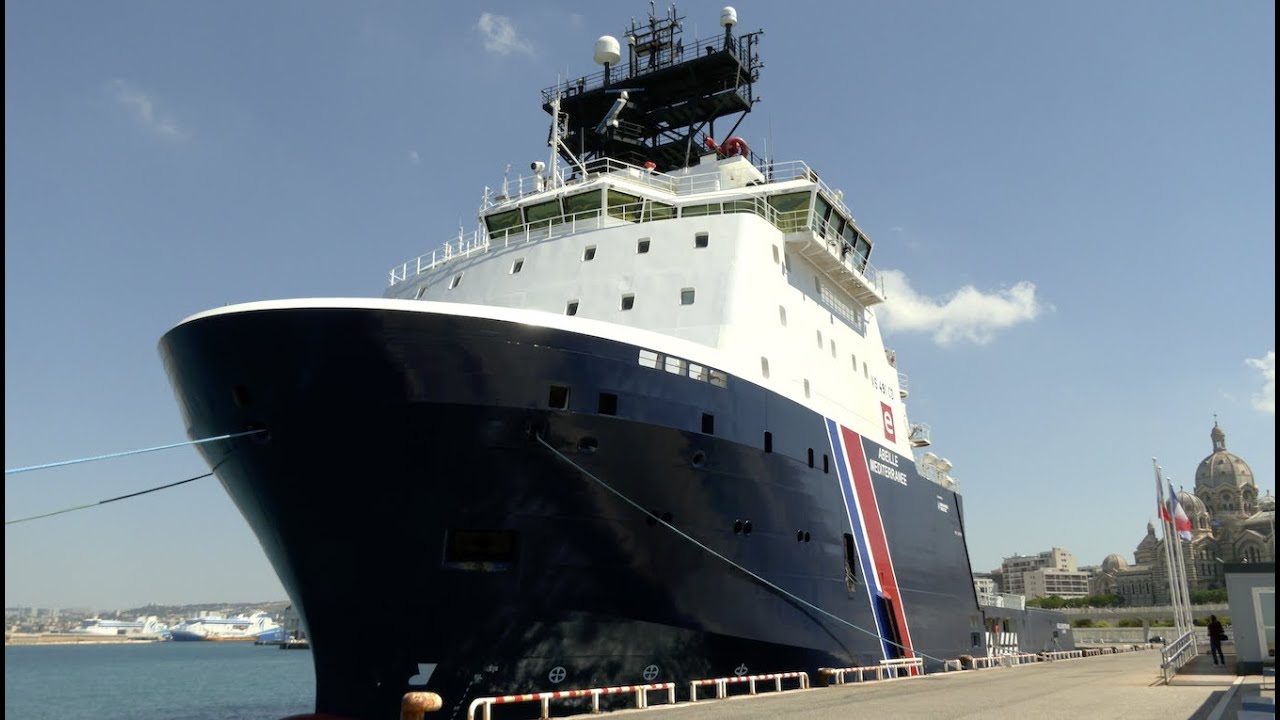 Ce remorqueur qui peut secourir les plus grands bateaux du monde