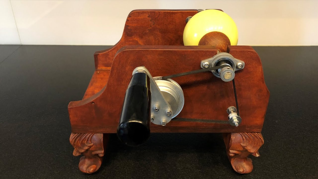 Building Otto von Guericke's electrostatic generator