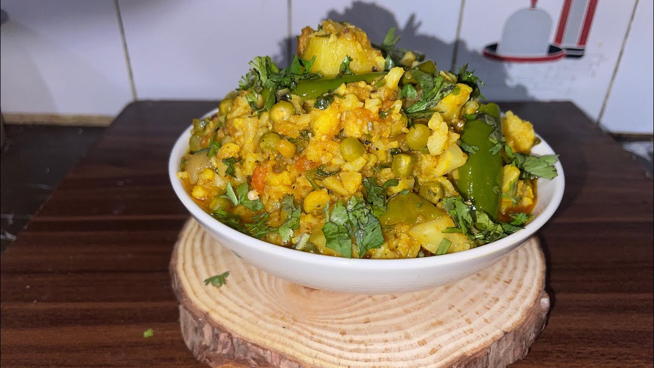 Restaurant Style Aaloo Gobhi Matar 😋 Full Dhaba Taste!