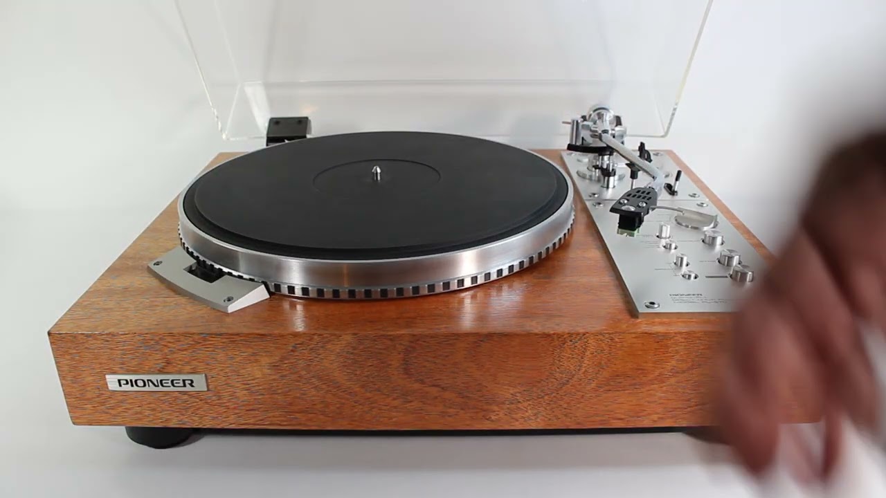 Pioneer PL 570 Quartz PLL Full Automatic Turntable W Real Wood Veneer Plinth. SOLD!