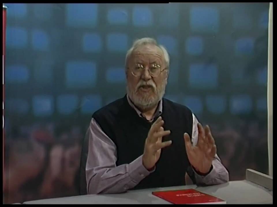 Journalism Studies Theory Review