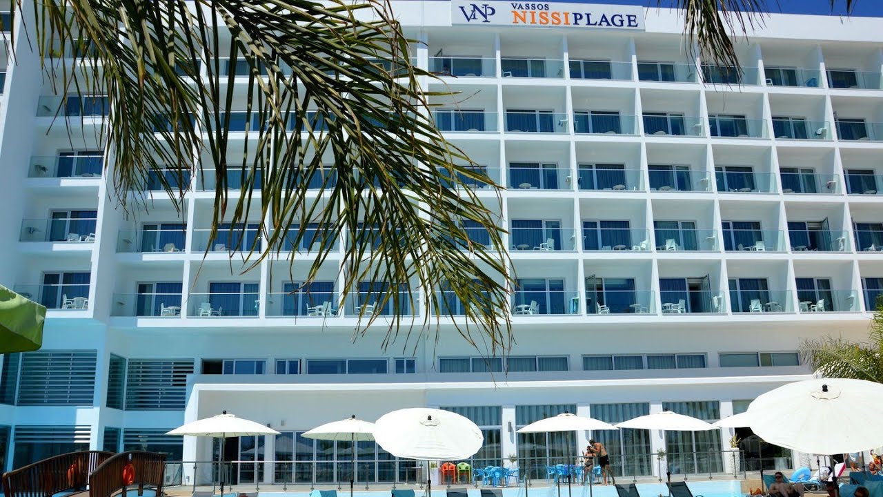 Как там на Кипре? Обзор номера в отеле Vassos Nissi Plage