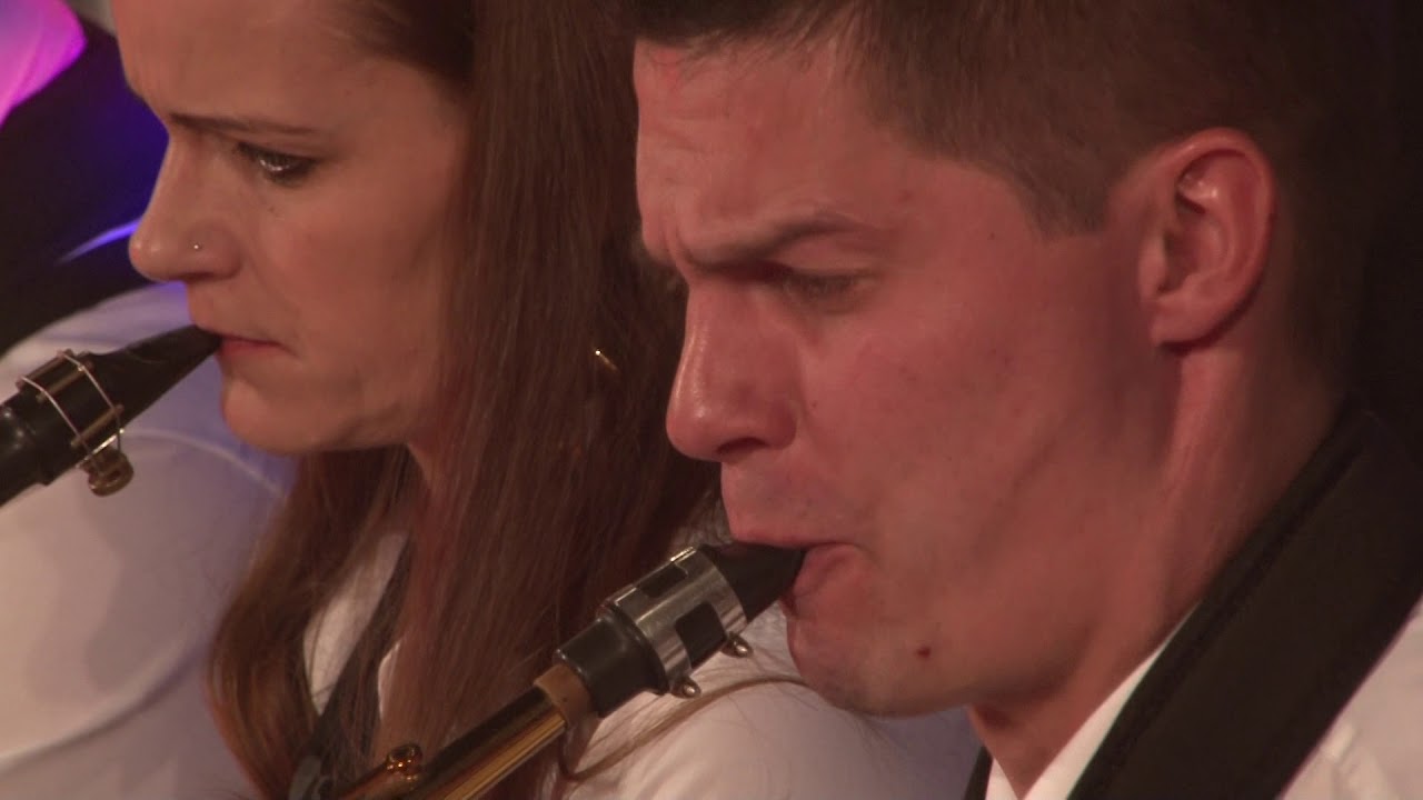 Moson Big Band 2017 - C'EST SI BON