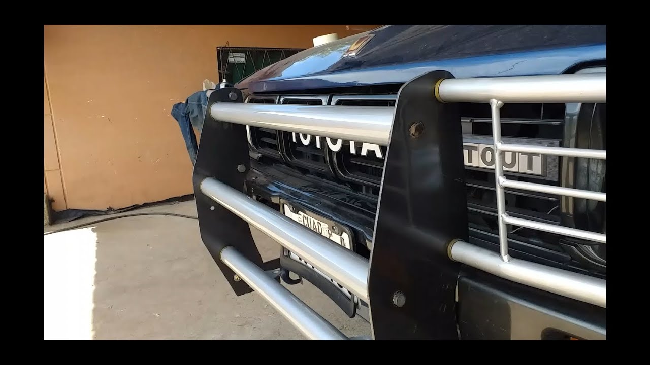 Restauración de Paragolpes TOYOTA  STOUT 2200 Y4