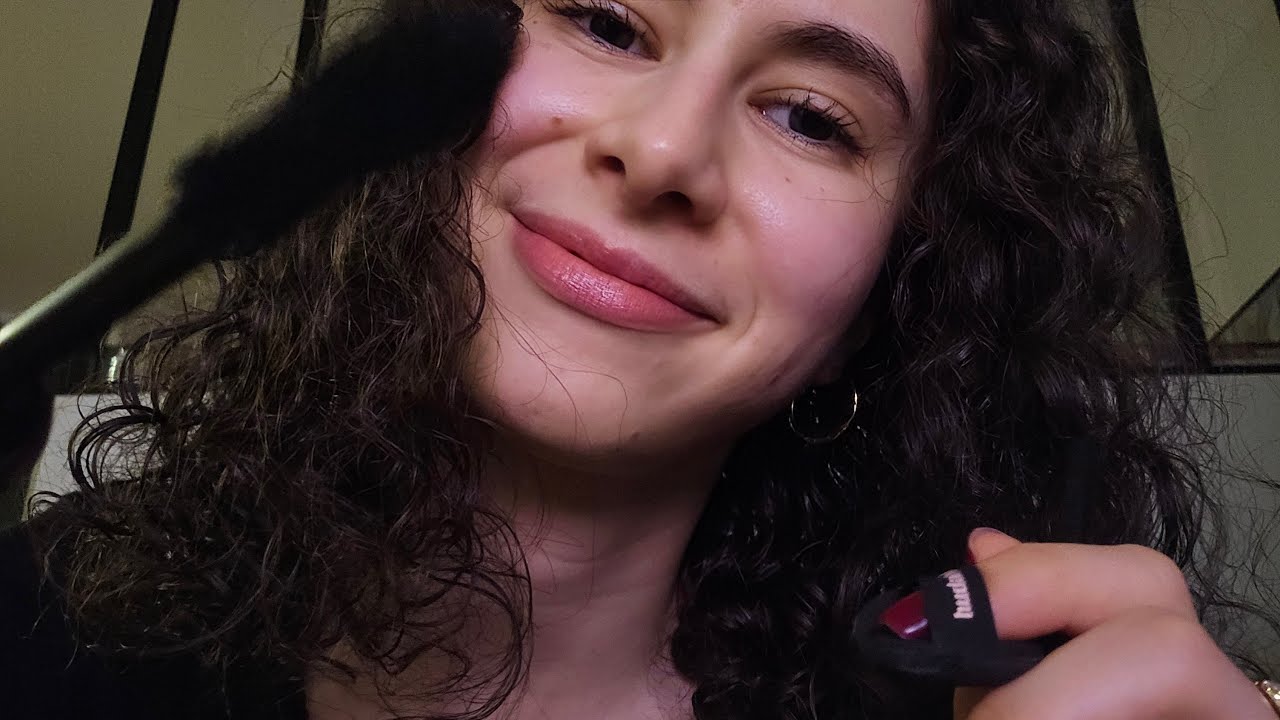 ASMR lebanese quick makeup roleplay - Whispering and layering sounds EN sub