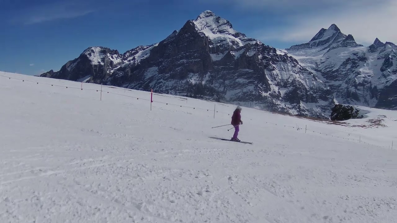 Grindelwald - First, Oberjoch run, Red Piste 1 to Blue Piste 1