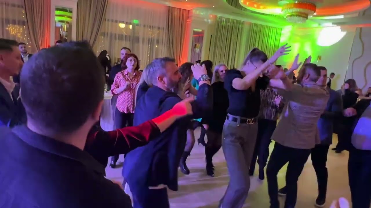 Formatie nunta #Miryam & The Band- Tinerete, nu fugi de mine #cover #balkanic #bandcover