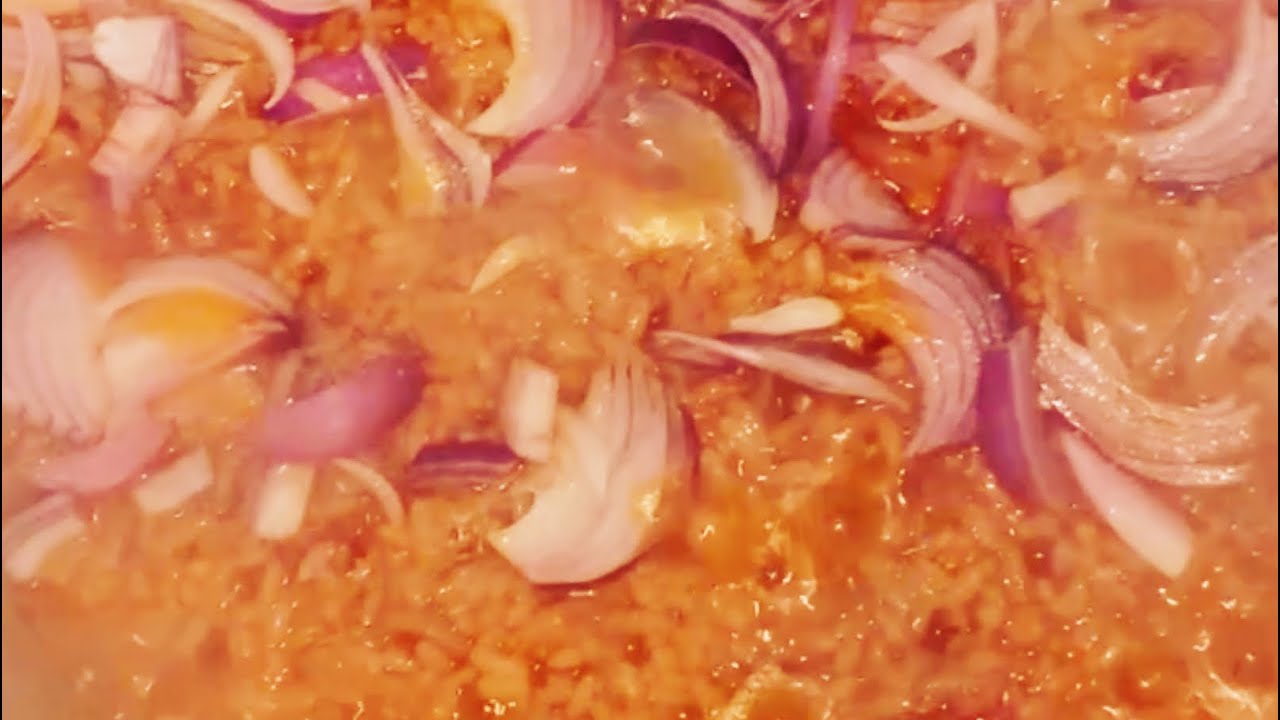 How to make Spicy Jollof Rice with Fried Icefish! #viralvideo 