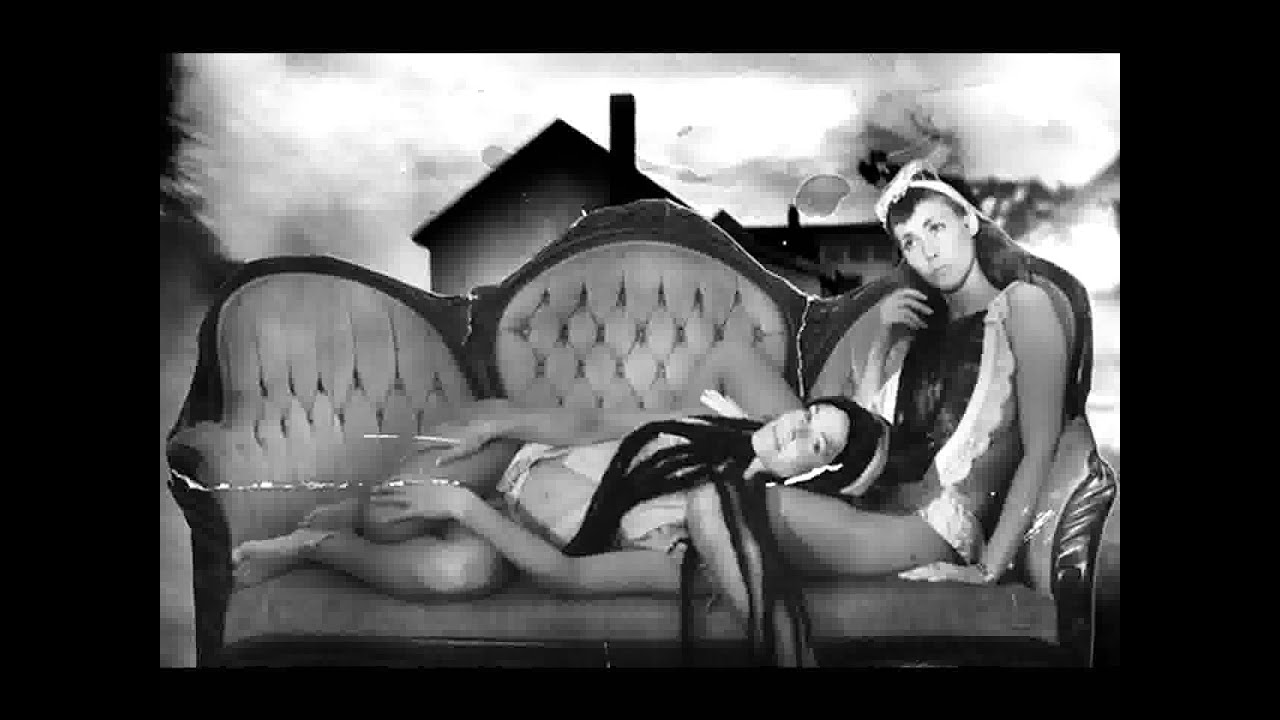 CocoRosie - The Sea Is Calm (live in Paris, 2005)