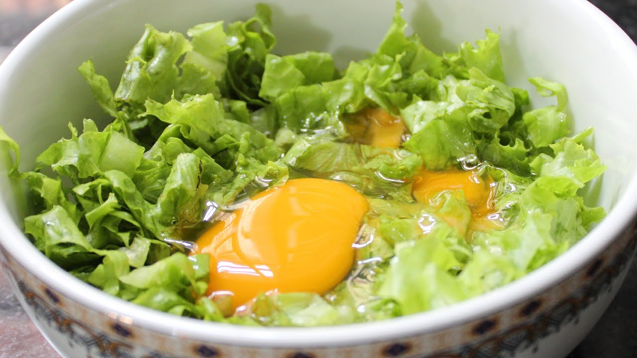 Lettuce omelette