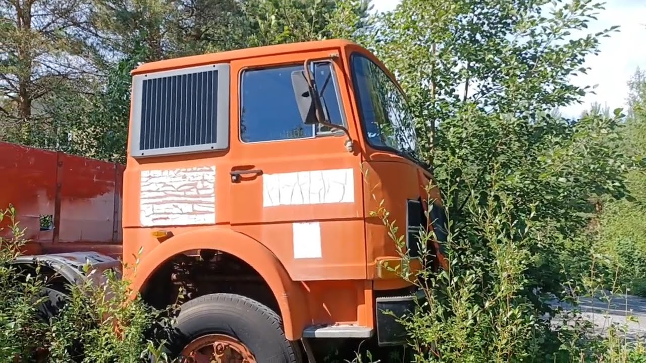 Hylätty kuorma-auto ja autiotalo | Urbex Suomi