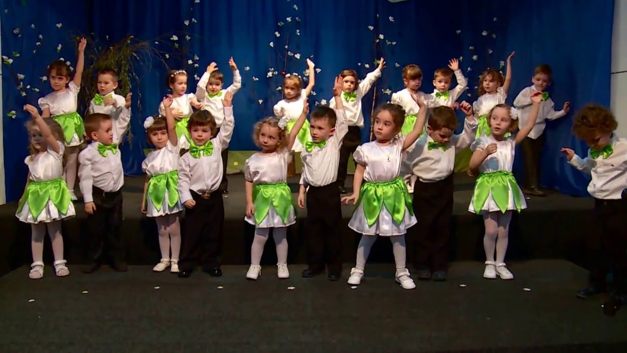VALSUL PRIMAVERII - GRUPA MICA