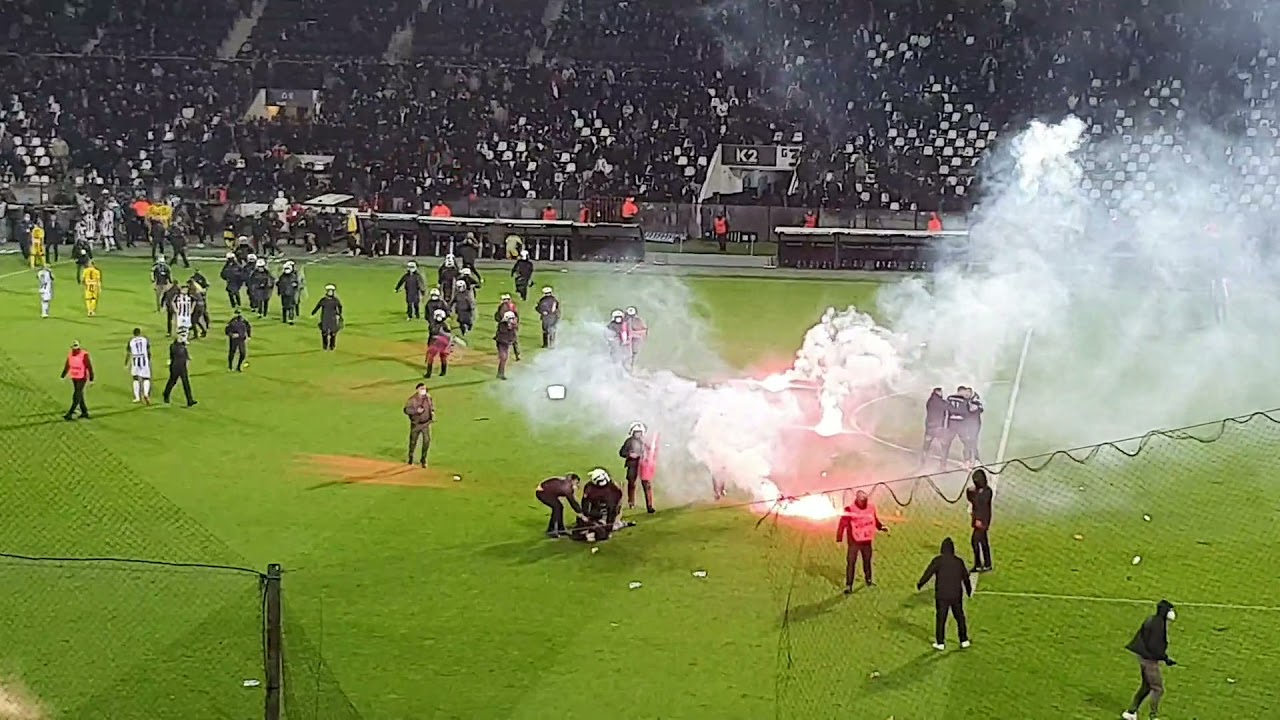 Gate 4 vs Aris | Pyro + Riots | 2021/11/28