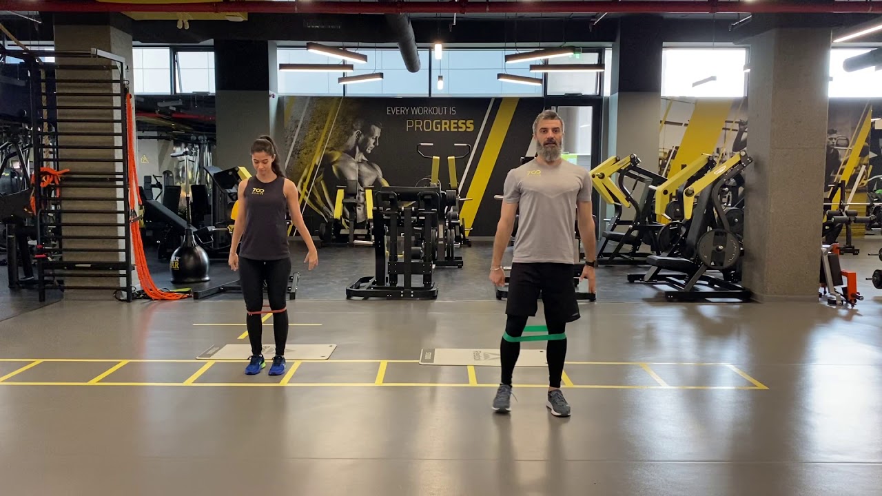 700 Fit Club Home Workouts: #functionaltraining Andrei Mutu si Mihaela Mutu