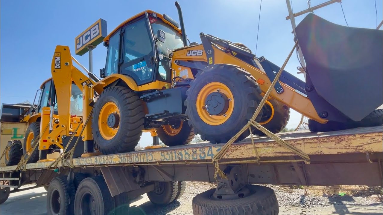 My New JCB 3dx 4x4 Machine Unloading at Showroom