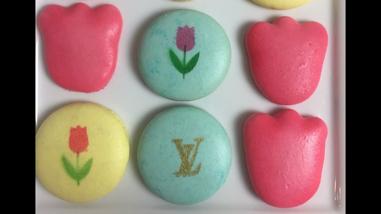 LIVE: Airbrushing Macarons #stayhome