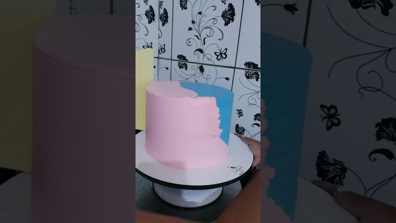 decorando bolo dois em um /   rosa e azul