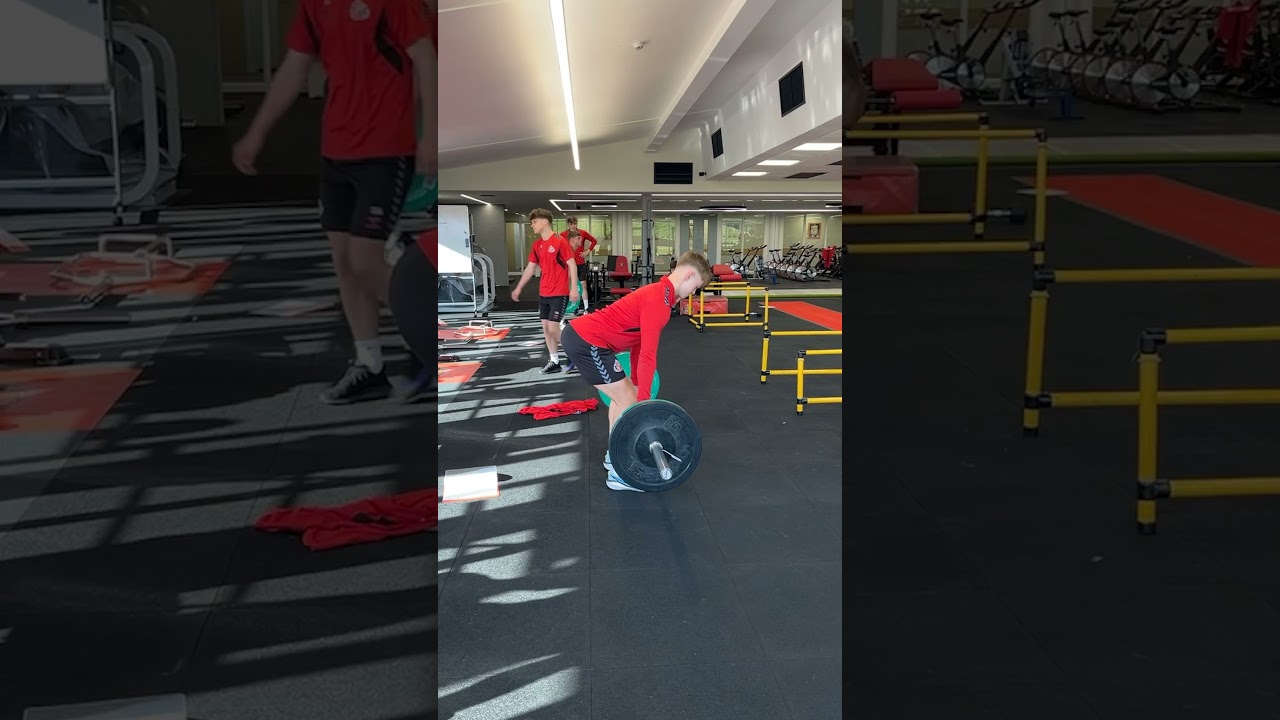 A day in the life of a Sunderland Academy player! ⚽️🏋️🏡🧘&zwj;♂️
