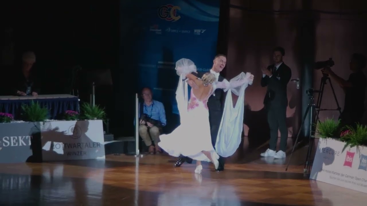 Slow Fox, Dmitri Kolobov - Signe Busk, WDSF GrandSlam Standard GOC 2025