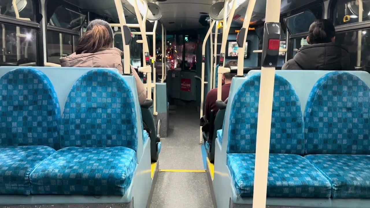 DECENT REVS | Journey on London bus Route 144 Gemini 2 B5LH -  HV95 (LJ13FCU) - Arriva