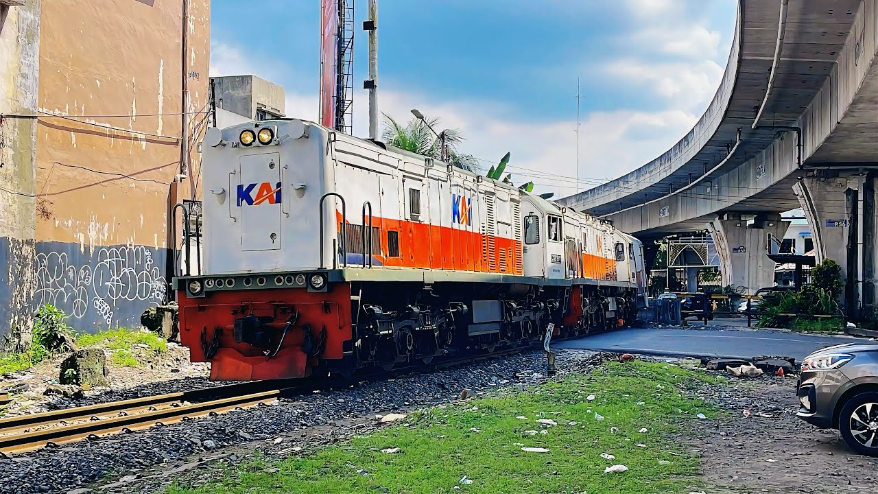 DOUBLE HEADED KA SRIBILAH‼️ Momen Lokomotif BB 203 78 04 Kembali Ke Kota Medan