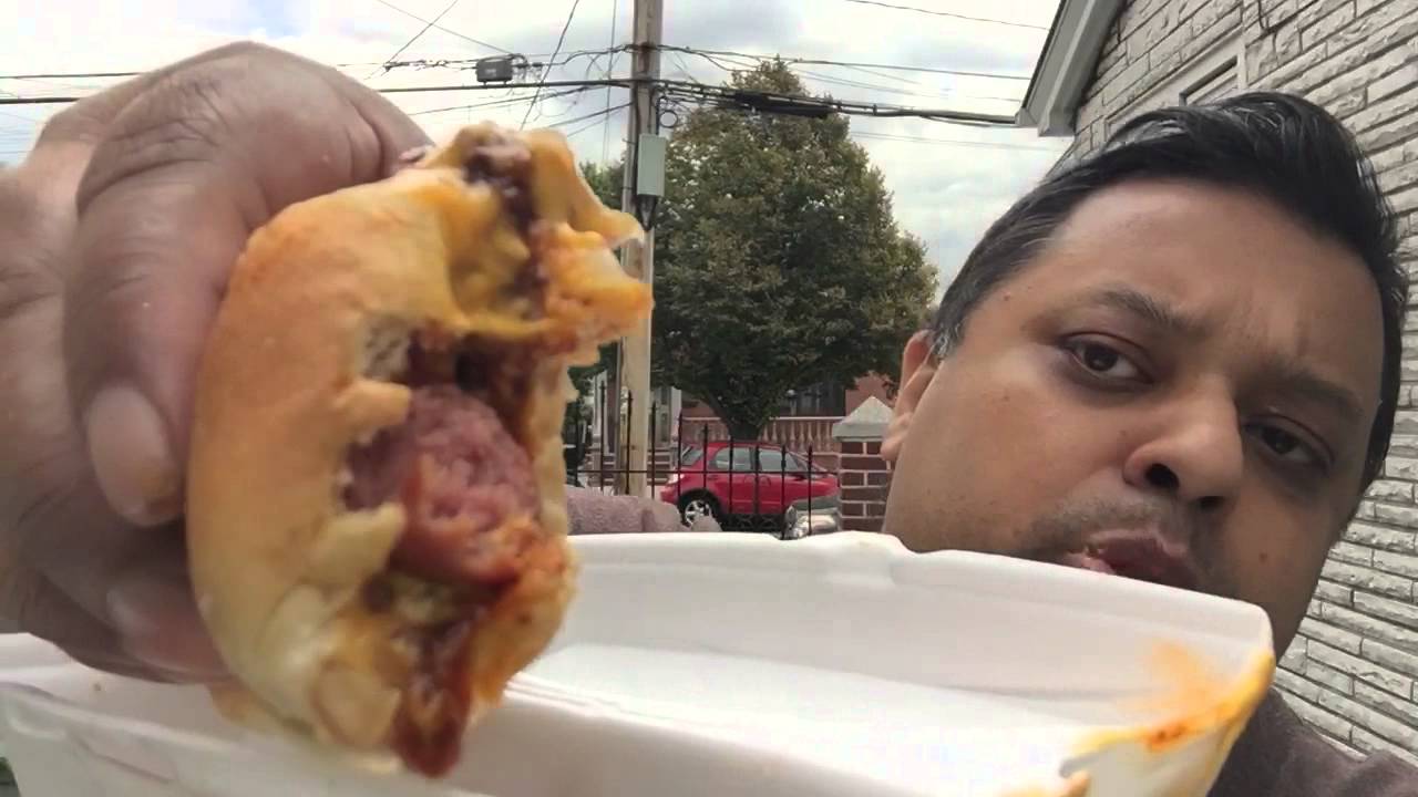 Checkers (Rally's) Chili Cheese Dog review