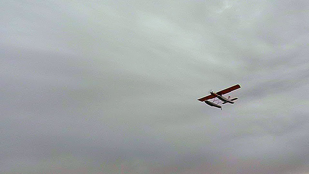 Flying the Hangar 9, Easy Fly 40 on Floats - Glow Fuel Powered - October 5th, 2013