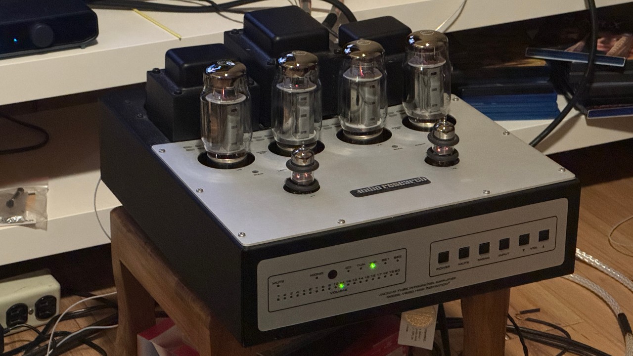 (4) Audio Research VSi60, Krell MD-1, Volumio Preciso dac, Magnepan LRS+
