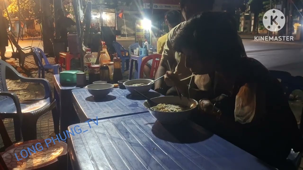 Bất ngờ hôm nay long phụng tới hống ngự ăn cháo nhé cô chú anh chị vào xem ạ.
