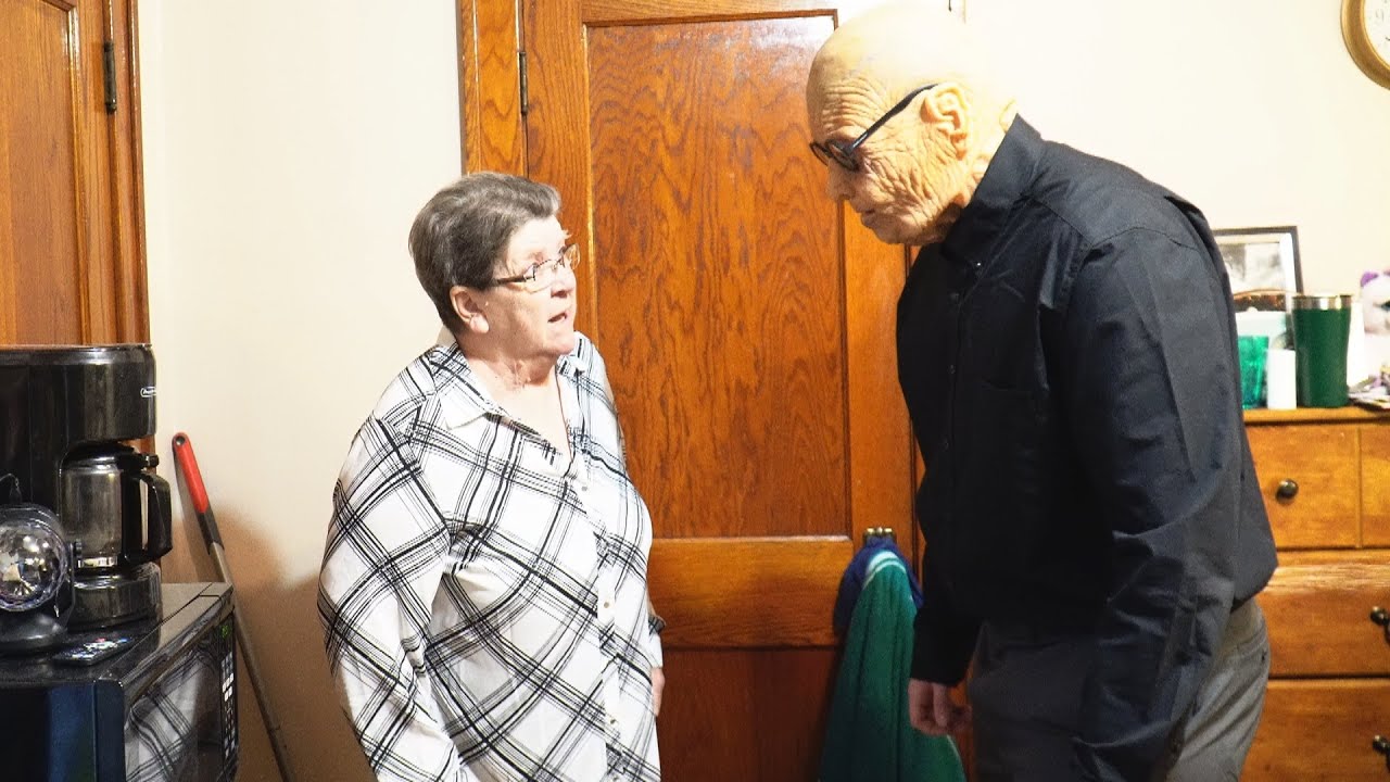 VALENTINE PRANK ON GRANDMA!