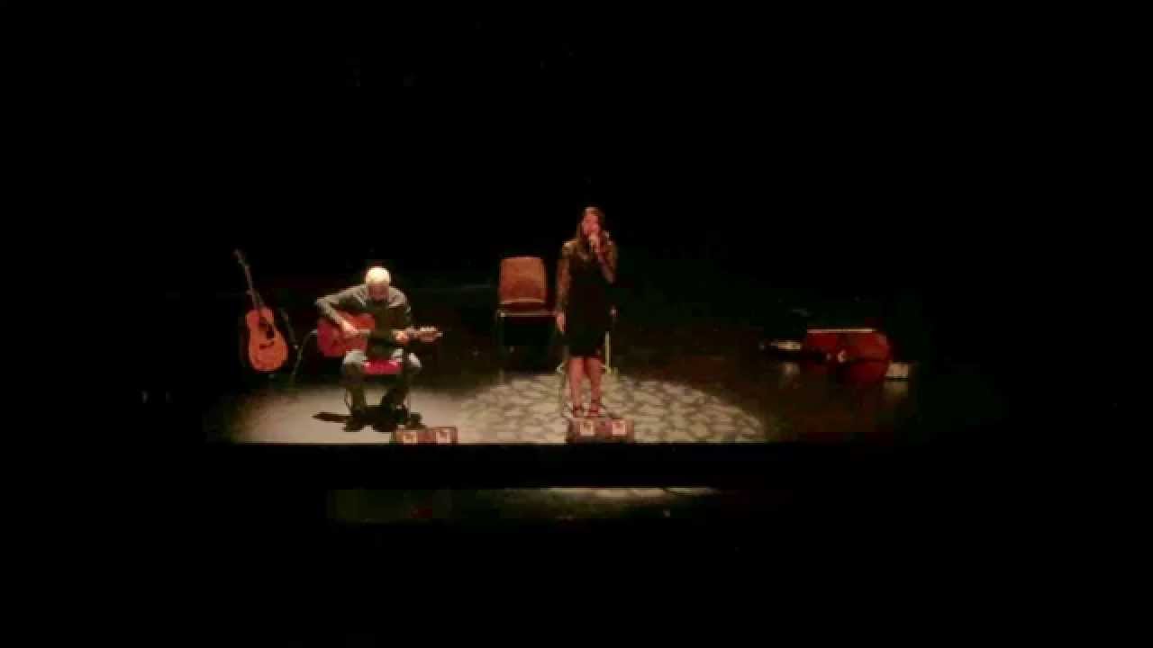 Sharon Parinussa - Sioh Maluku
