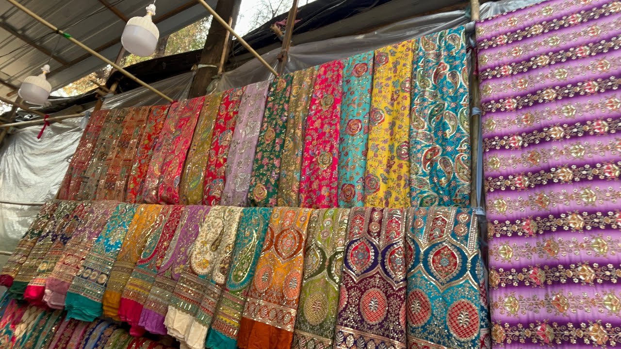 #mangolpurimarket #katranmarketlatestvideo #suit #velvetsuits #suitshopping 
