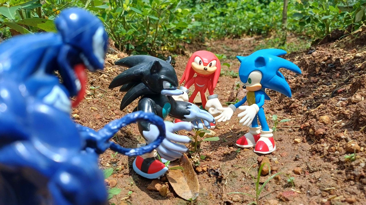 Hunting Sonic & Friends Hiding in the Peanut Garden! Can You Find Them All Before Time Runs Out? Go!