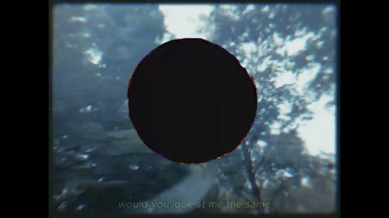 Eryxse - Ghost Girl (Official Music Video)