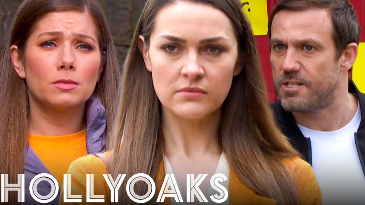 Warren vs Sienna - Who's in the Right? | Hollyoaks