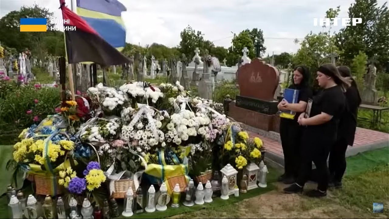 🤯ЖЕСТЬ! П0Х0Р0Н ГЕРОЯ обернувся СКАНДАЛОМ на Прикарпатті