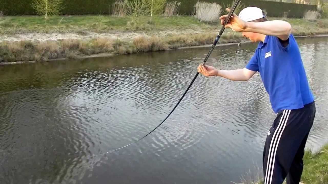 Karper gevangen tijdens cursus Vissen voor Kids