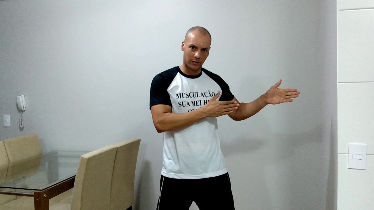 Flexão de braço na parede