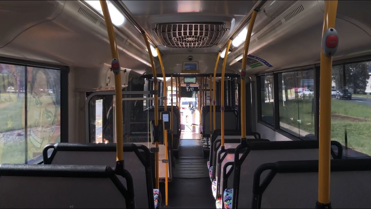 [Transport Canberra] Scania K360UA Euro 5 (Custom Coaches CB80, ZF Ecolife Transmission) - BUS 532