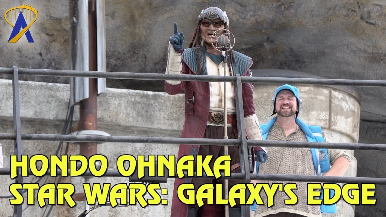 Hondo Ohnaka welcomes visitors to Black Spire Outpost at Star Wars: Galaxy's Edge