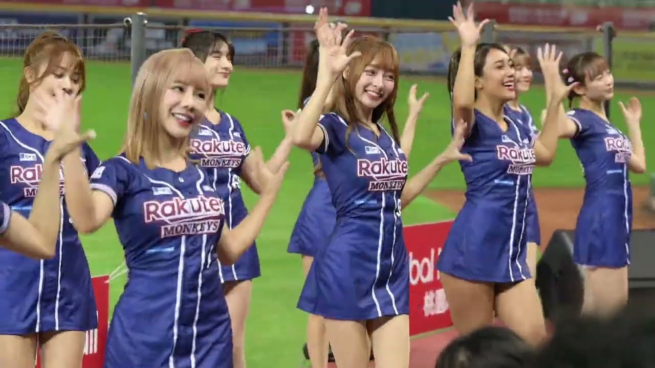 Rakuten Girls 樂天女孩  楽天ガールズ  2023桃園開幕戰, 超香東區中場舞 