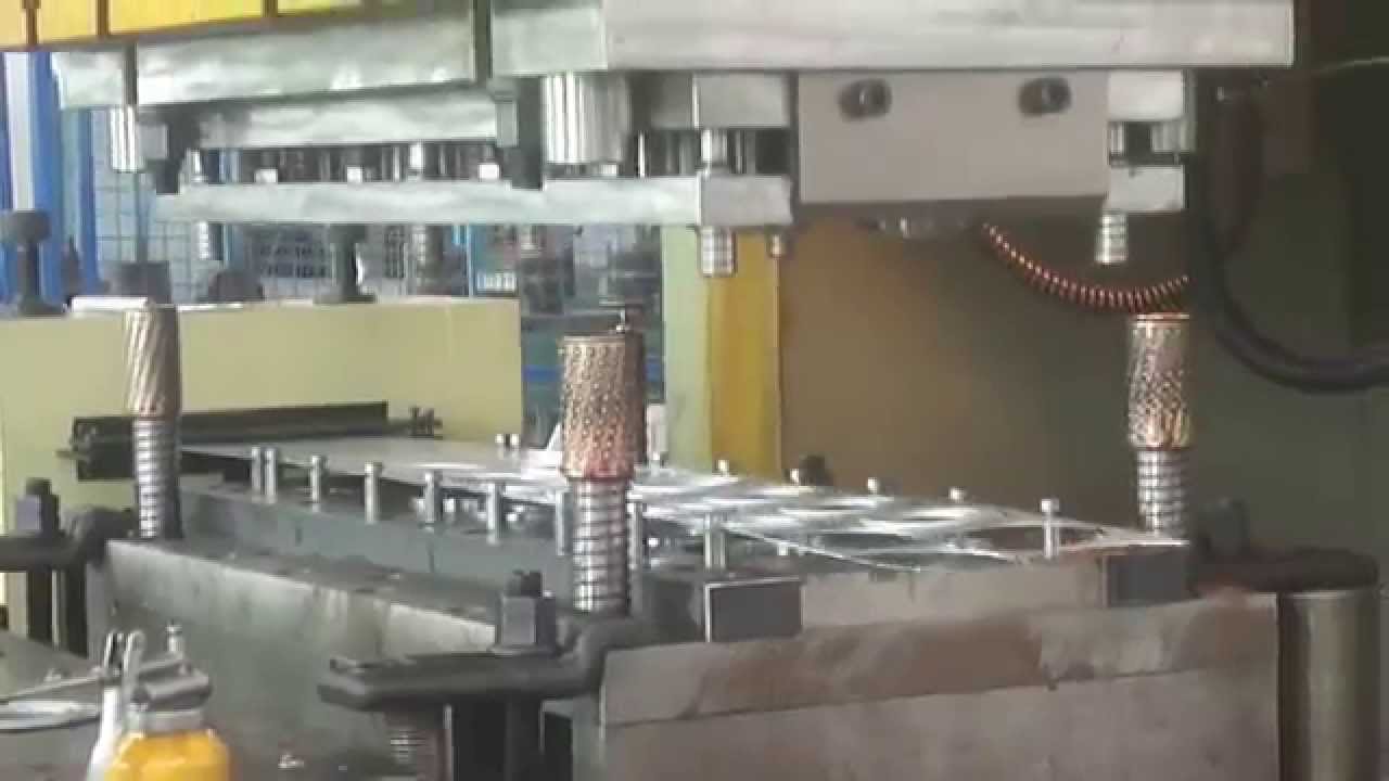 progressive die for oil filter base plate washer连续模机油滤清器基座垫圈