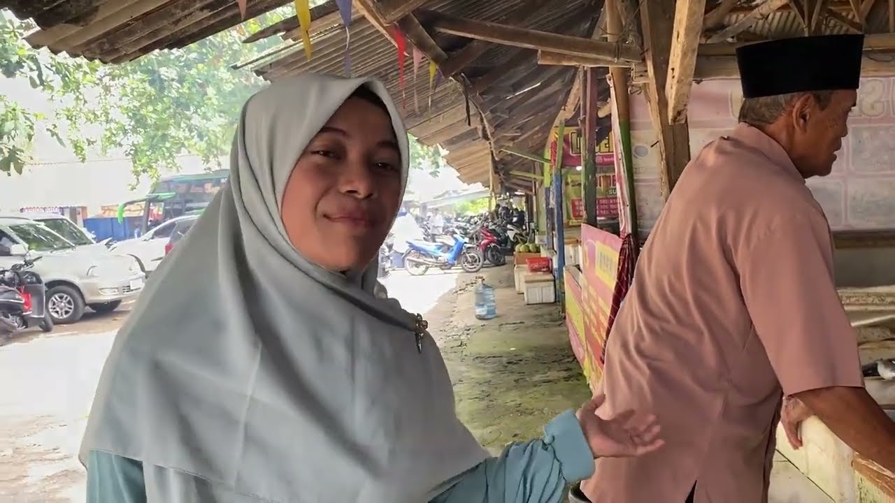 DI AJAK BELI SEAFOOD SAM SUAMI