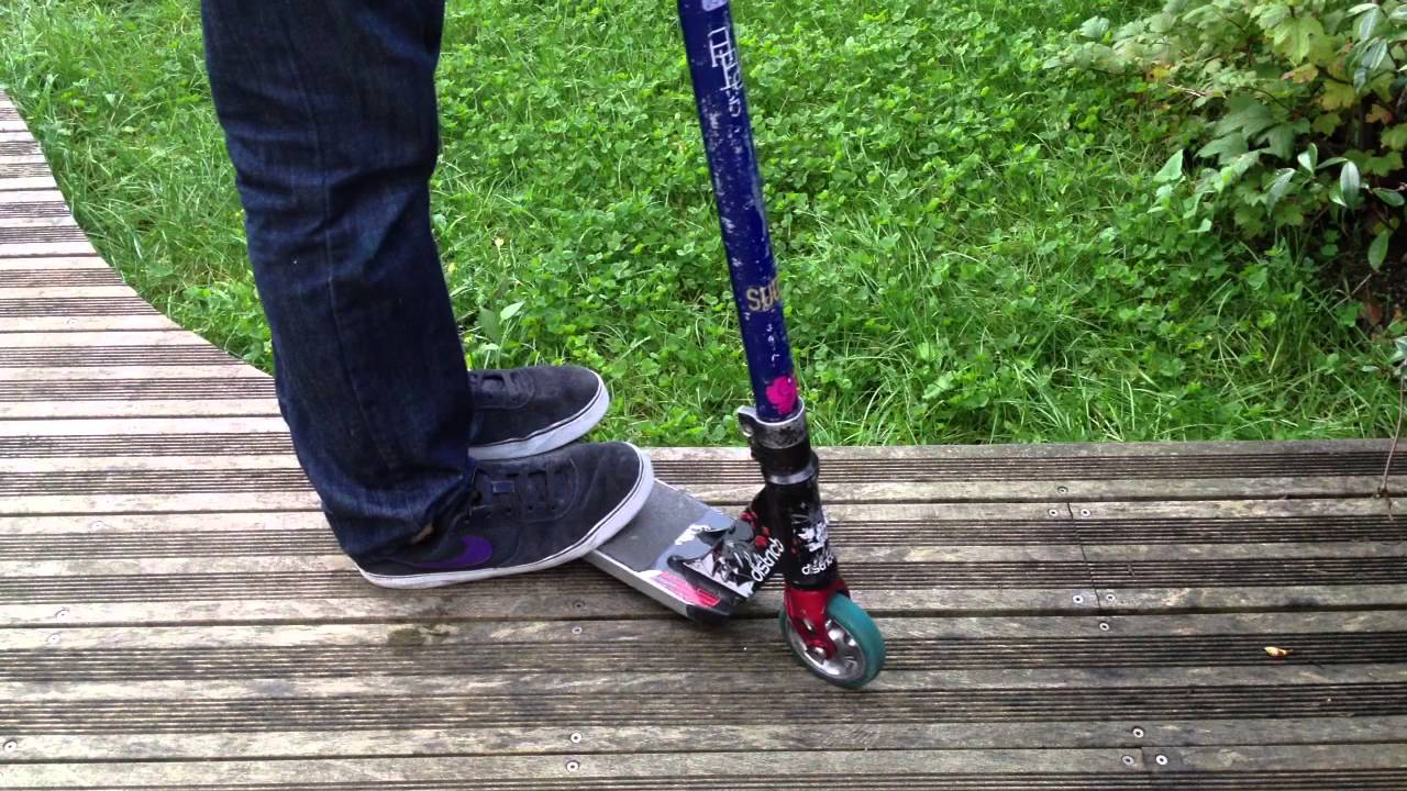 Faire un slide - Figure de trottinette freestyle - Apprendre la trottinette freestyle