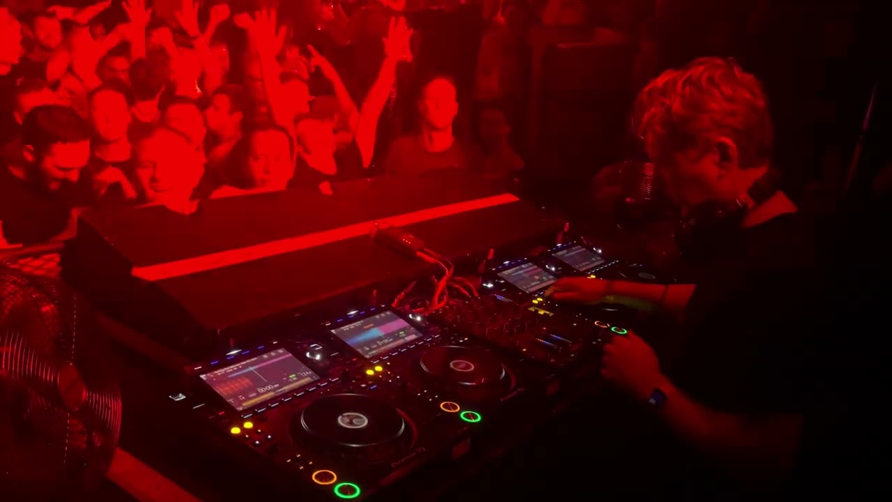 [2023-10-01]: John Digweed @ Bedrock 25 (Masterclass)