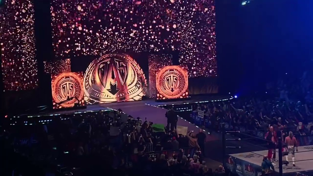 Kenny Omega and Chris Jericho Hometown Entrance! AEW Dynamite in WINNIPEG!