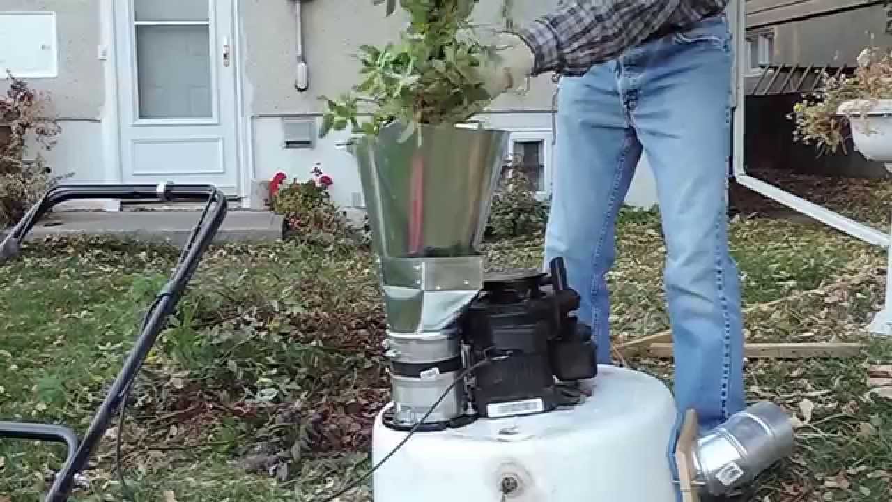 Make a mulcher from old lawn mower